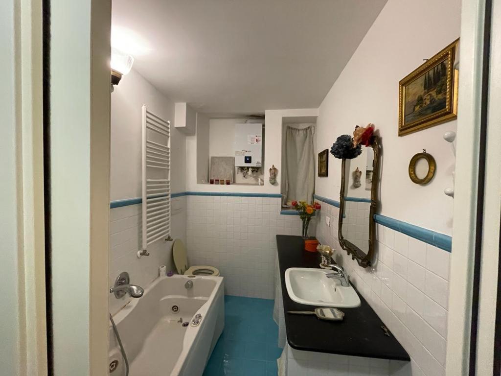Locanda Strada Nuova Guest house Genoa